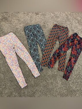 Bundle of 4 pairs of LuLaRoe Tween Leggings